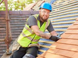 Best Roof Repair  in Herricks, NY